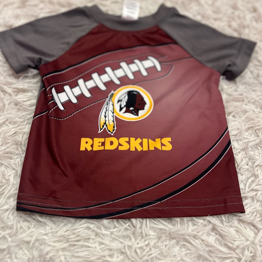 Washington Redskins NFL Team Apparel T-Short Infant size 12 months